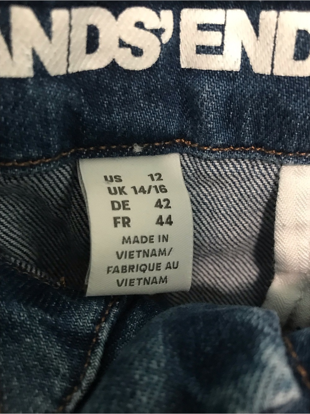 Lands' End Women’s Relaxed Wide-Leg Jeans Size 12 - Picture 4 of 12